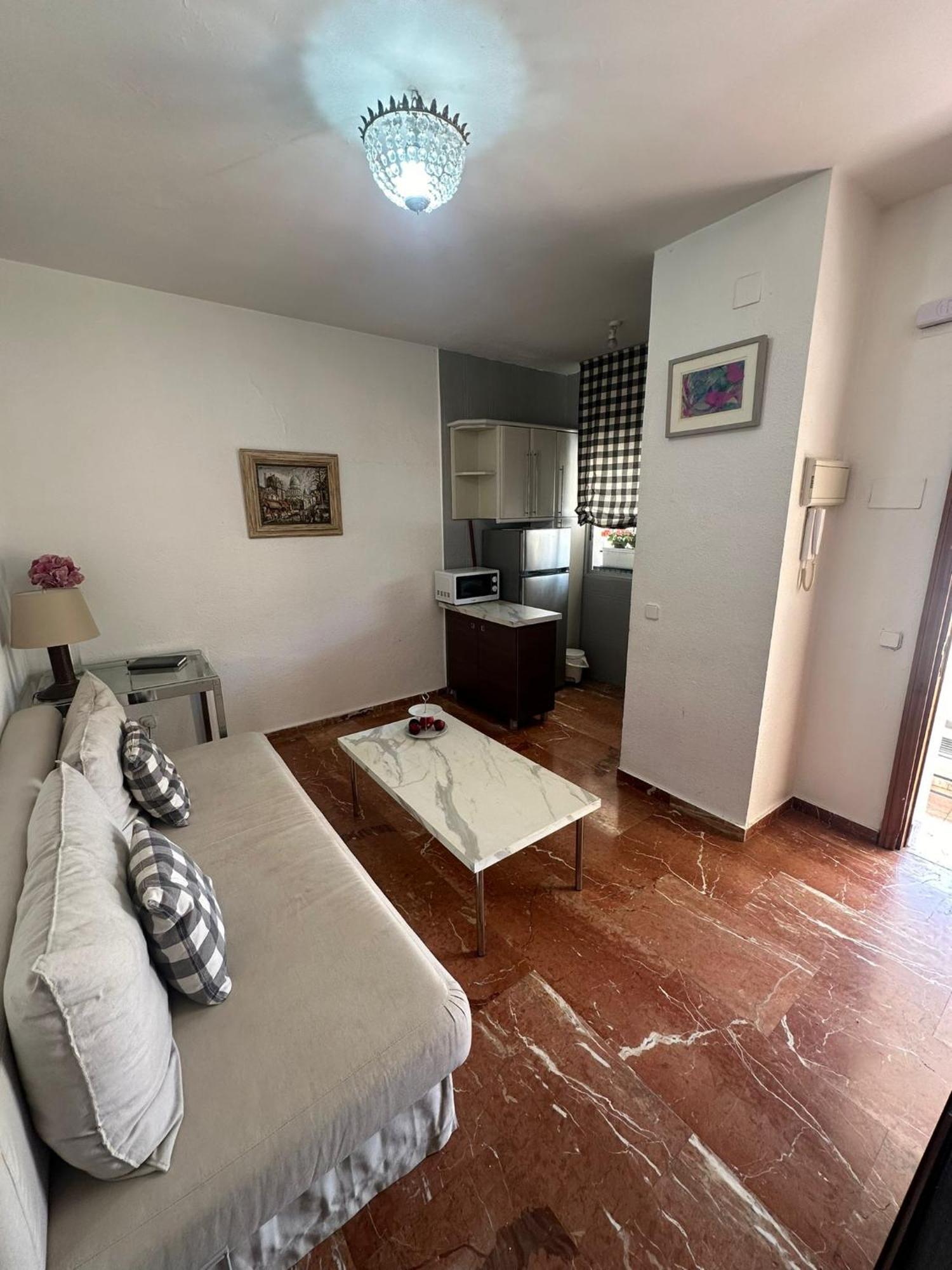 Alfonso Xii Center Apartment